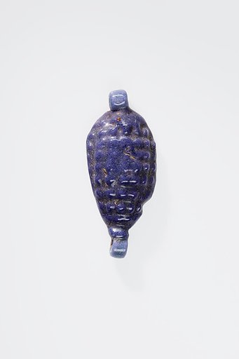 Pendant: Bunch of Grapes