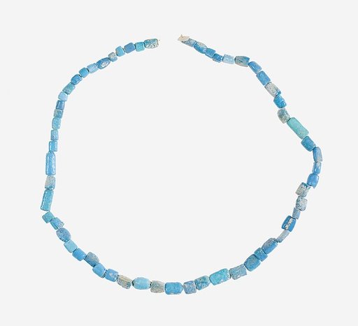 String of Short Cylindrical Beads