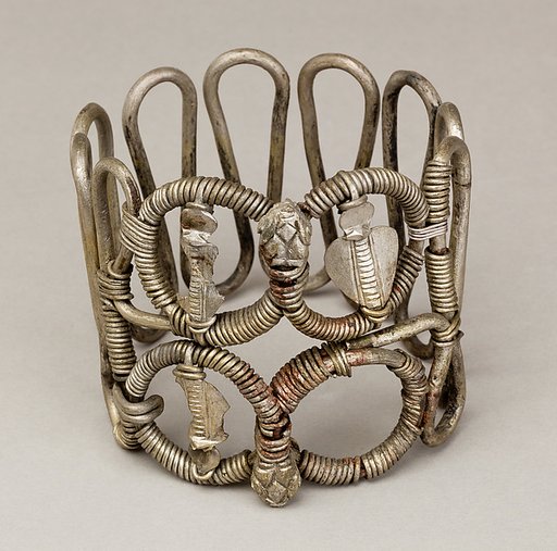 Bracelet or armlet with uraei