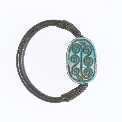 Scarab ring