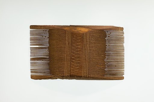 Comb