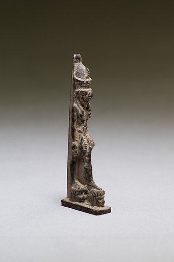Horus standing on two captives' heads