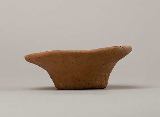 Bowl with everted rim