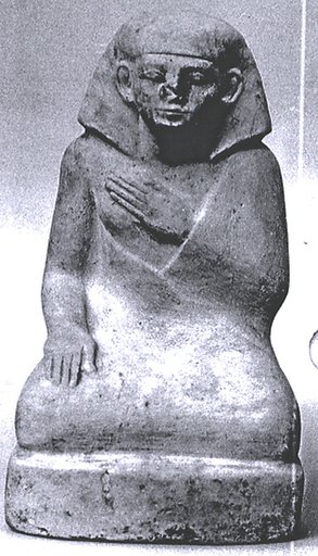 Statuette of a squatting man