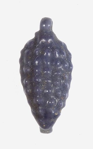 Pendant: Bunch of Grapes