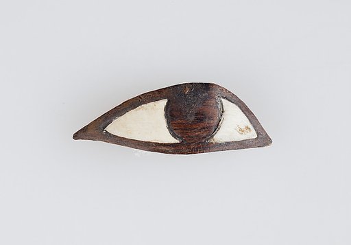 Eye inlay from coffin