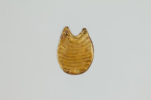 Collar amulet