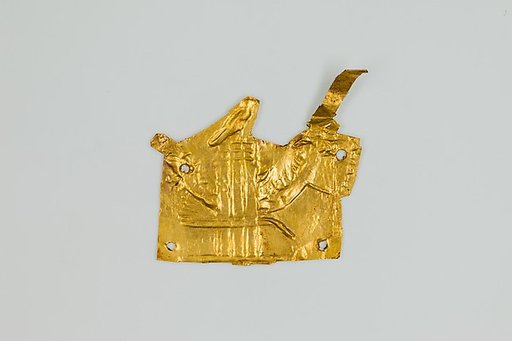 Henu barque amulet