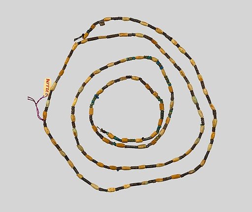 String of cylindrical beads