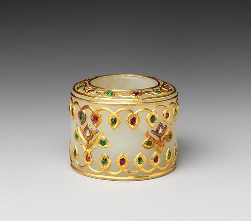 Jewelled Thumb-Ring