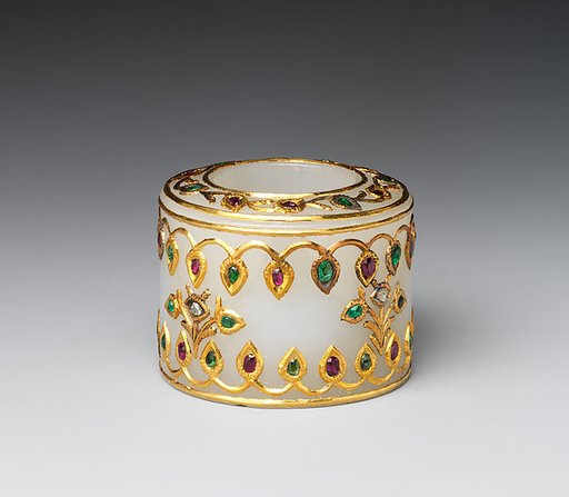Jewelled Thumb-Ring