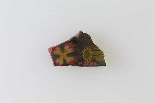 Floral plaque
