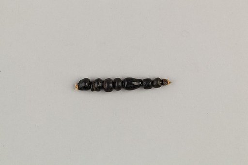 String of 8 beads