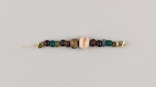 String of 16 beads