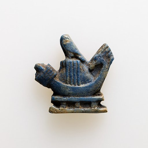 Henu barque amulet
