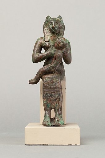 The goddess Wadjet with the Horus-child