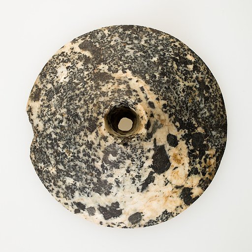 Disc-shaped mace head