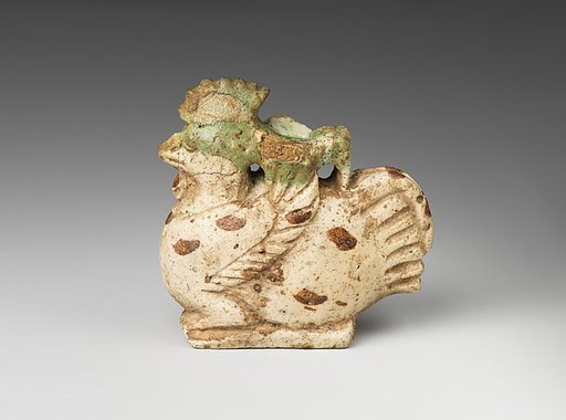Aryballos (perfume jar) in the form of a cock