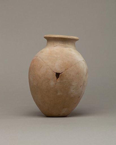 High-shouldered jar of desert clay
