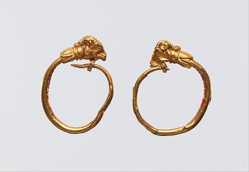 Earrings with ibex head terminal