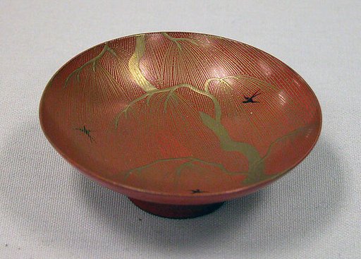 One of a Pair of Wine Cups (Sakazuki) with Willow and Swallows
