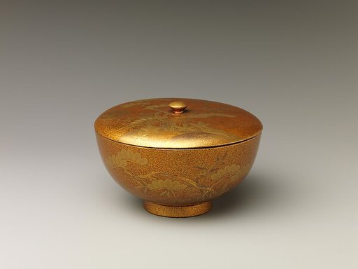 Covered Bowl with Design of Pine, Bamboo, and Cherry Blossom