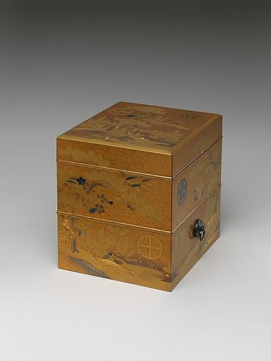 Box with lid