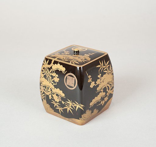 Ash Container (Takigara-ire) for Incense Ceremony, with Family Crest, Pine, Bamboo, and Plum