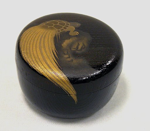 Tea Caddy with Design of Turtle
