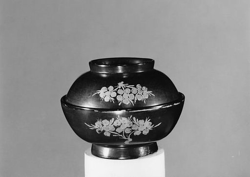 Lidded Bowl