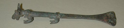 Lime Spatula with Animal Head
