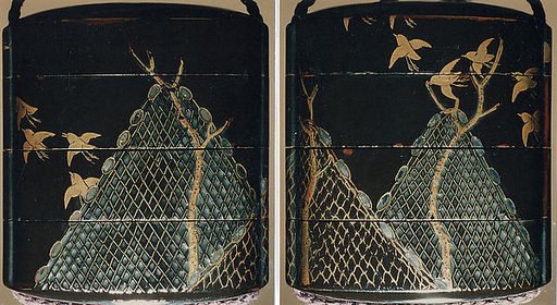 Case (Inrō) with Design of Fishing Nets and Chidori in Flight