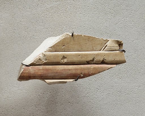 Relief of the foot of an ox - see 26.3.353-3