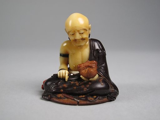 Netsuke of Wood Carver