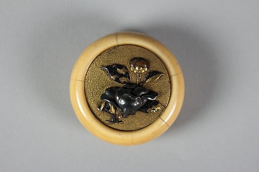 Netsuke of Peony