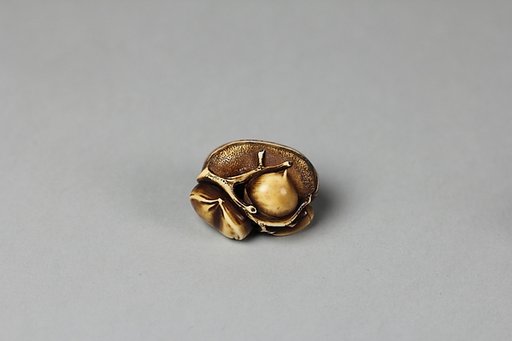 Netsuke of Group of Chestnuts