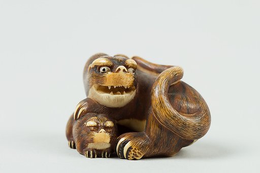 Netsuke of Tiger and Cub