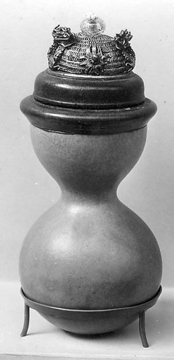 Cricket cage