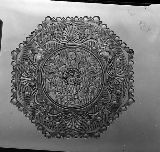 Plate