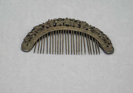 Comb