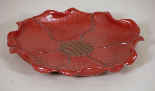 Tray in the shape of a peony