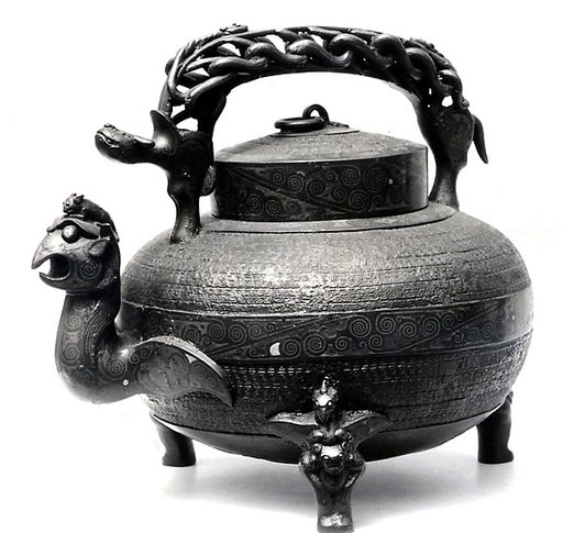 Covered Wine Pot