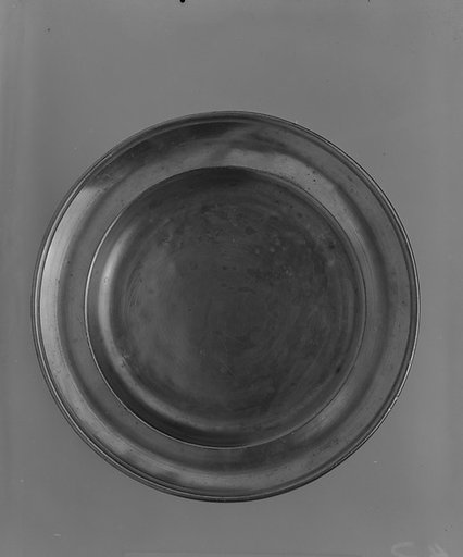 Plate