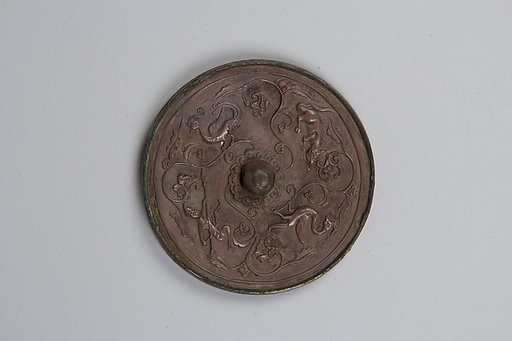 Mirror in the style of the Tang dynasty (618-907)