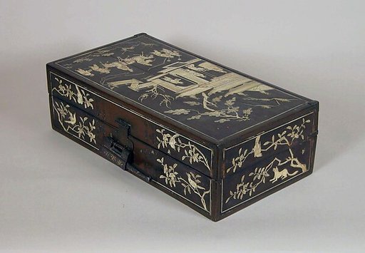 Box with Scene of a Visit