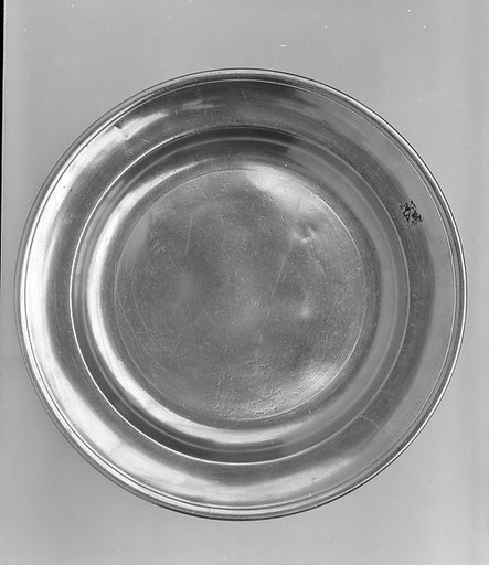 Plate