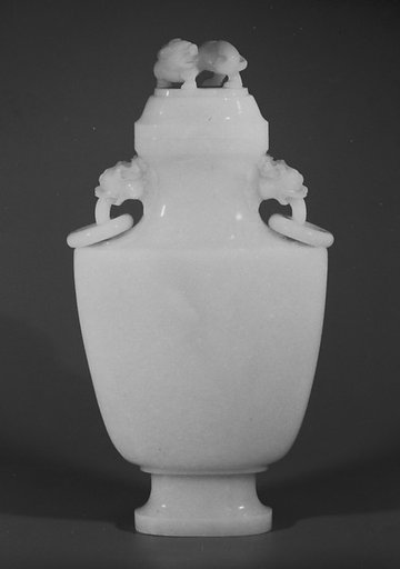 Covered vase