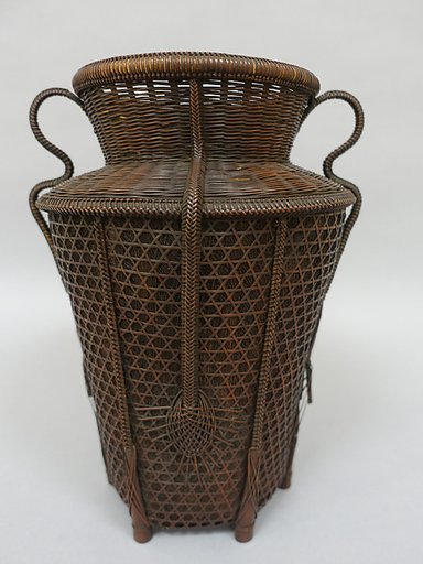 Karamono-Style Basket