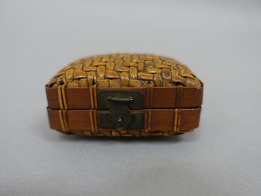 Basket with Hinged Lid