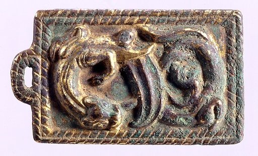 Belt Plaque with Dragon